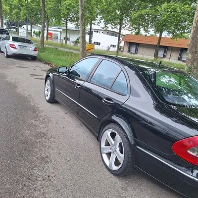 Mercedes-Benz E-class 2008 në shitje