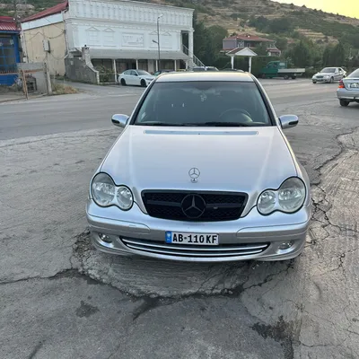 Mercedes-Benz C-class 2005 në shitje