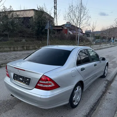 Mercedes-Benz C-class 2005 në shitje