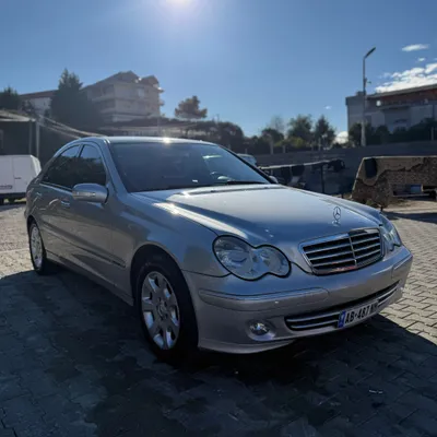 Mercedes-Benz C-class 2005 në shitje