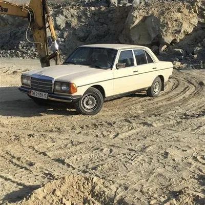 Mercedes-Benz W123 1986 në shitje