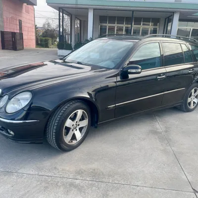 Mercedes-Benz E-class 2005 në shitje