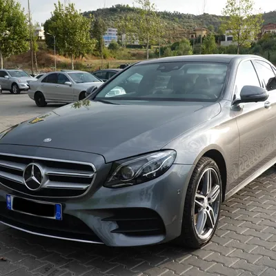 Mercedes-Benz E-class 2017 në shitje