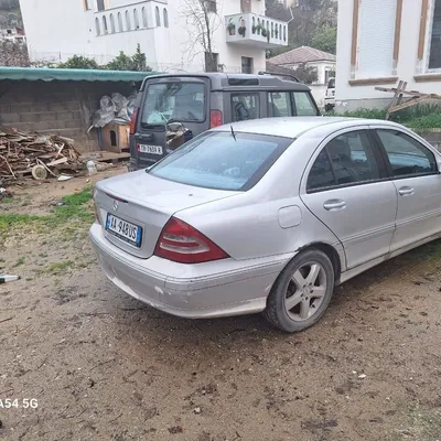 Mercedes-Benz C-class 2001 në shitje