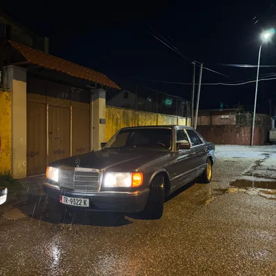 Mercedes-Benz W124