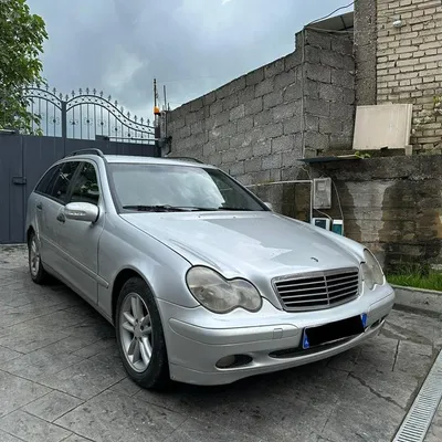 Mercedes-Benz C-class 2004 në shitje