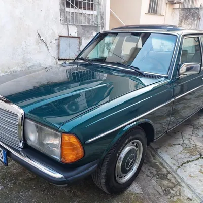 Mercedes-Benz W123 1983 në shitje