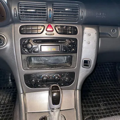 Mercedes-Benz C-class 2001 në shitje