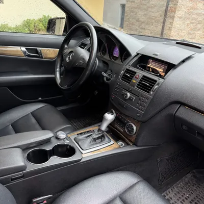 Mercedes-Benz C-class 2011 në shitje