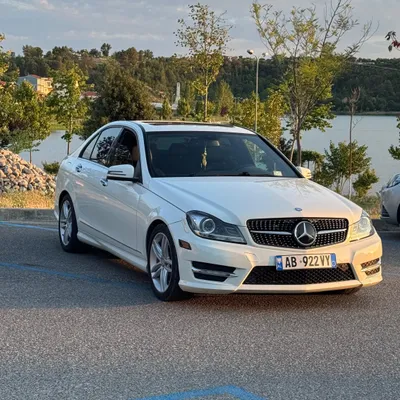 Mercedes-Benz C-class 2012 në shitje