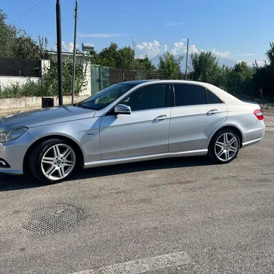 Mercedes-Benz E-class 2011 në shitje
