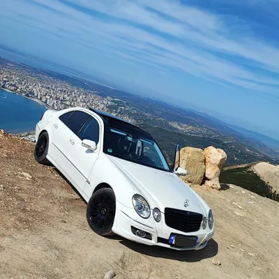 Mercedes-Benz E-class 2008 në shitje