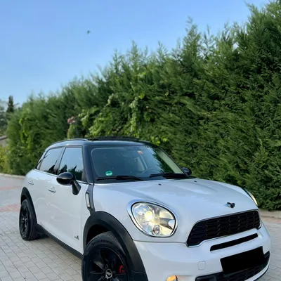 Mini Countryman 2014 në shitje