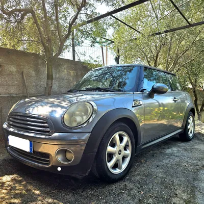 Mini Hatch 2009