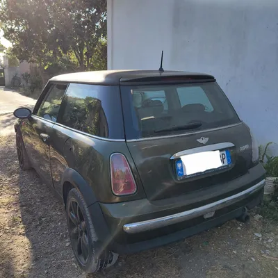 Mini Hatch 2003