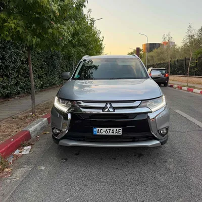 Mitsubishi Outlander 2016