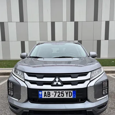 Mitsubishi Outlander 2024