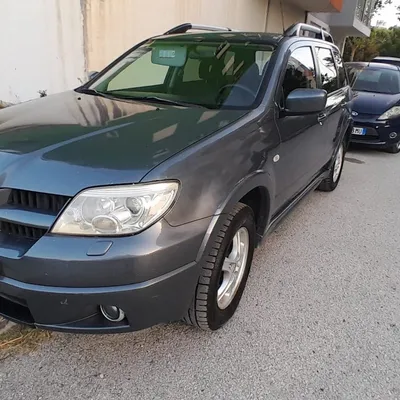 Mitsubishi Outlander 2006 në shitje