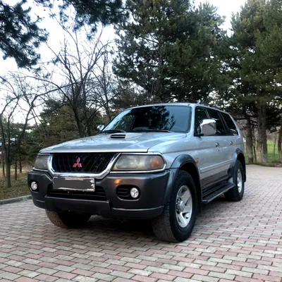 Mitsubishi Pajero Sport 2002