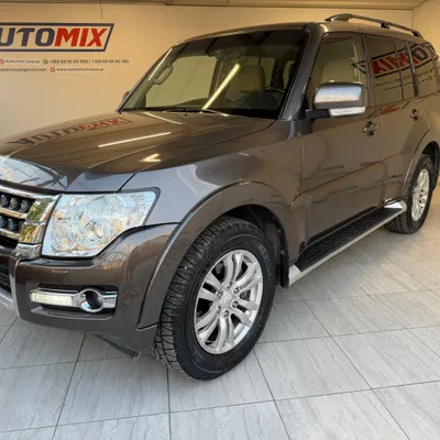 Mitsubishi Pajero 2016