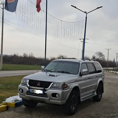 Mitsubishi Pajero 2002 në shitje