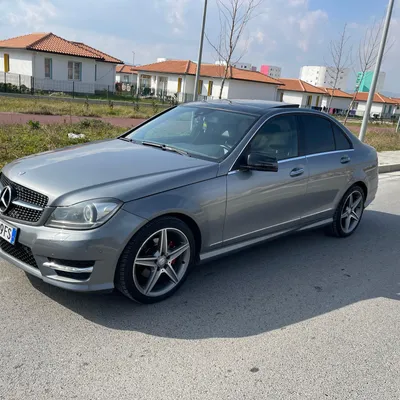 Mercedes-Benz C-class 2012 në shitje