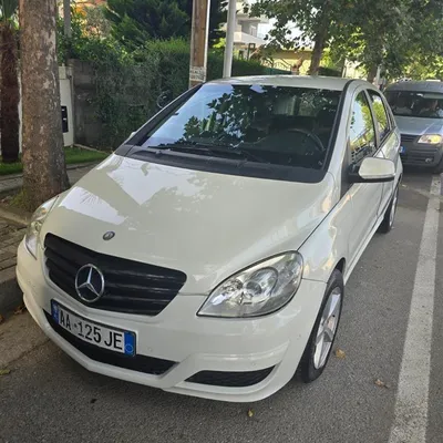 Mercedes-Benz B-class 2011 në shitje