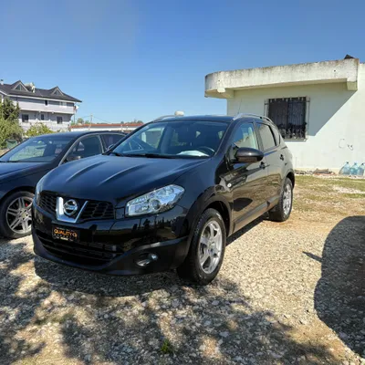 Nissan Qashqai 2011 në shitje