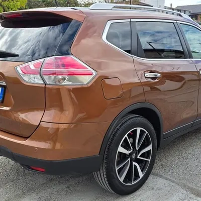 Nissan X-Trail 2016 në shitje