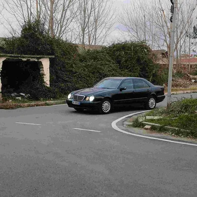 Mercedes-Benz E-class 1999 në shitje