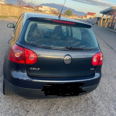Volkswagen Golf 2006 në shitje