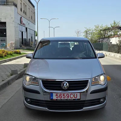 Volkswagen Touran 2007 në shitje