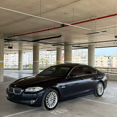 BMW 5 Series 2012 në shitje