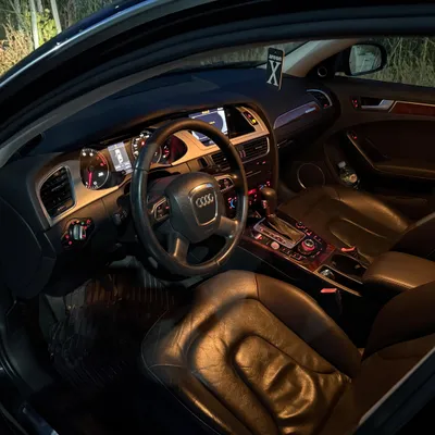 Audi A4 2012 në shitje