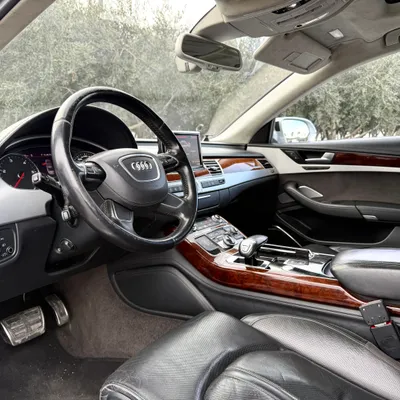 Audi A8 2012 në shitje