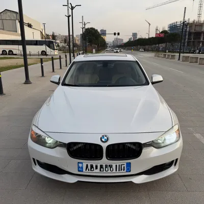 BMW 3 Series 2013 në shitje