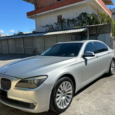 BMW 7 Series 2011 në shitje