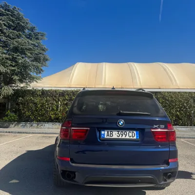 BMW X5 2011 në shitje