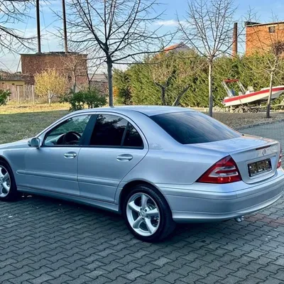 Mercedes-Benz C-class 2006 në shitje