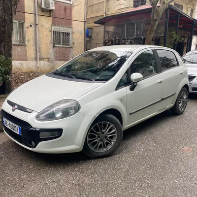 Fiat Punto 2011 në shitje