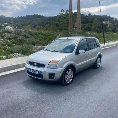 Ford Fusion 2008 në shitje