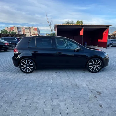 Volkswagen Golf 2010 në shitje