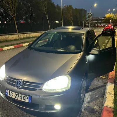 Volkswagen Golf 2007 në shitje