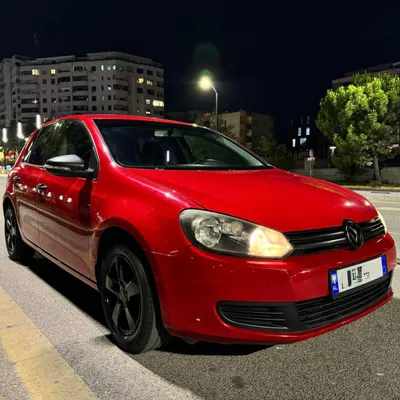Volkswagen Golf 2010 në shitje