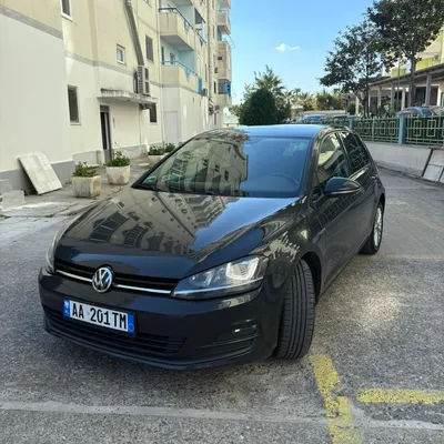 Volkswagen Golf 2015 në shitje