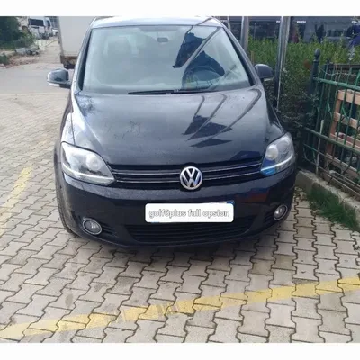 Volkswagen Golf 2011 në shitje