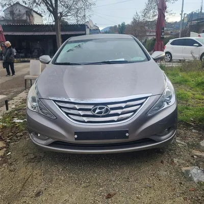 Hyundai Sonata 2010 në shitje