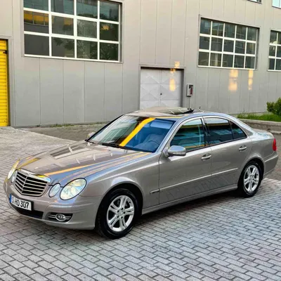 Mercedes-Benz E-class 2006 në shitje