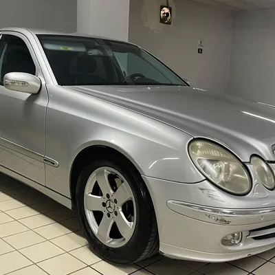 Mercedes-Benz E-class 2002 në shitje