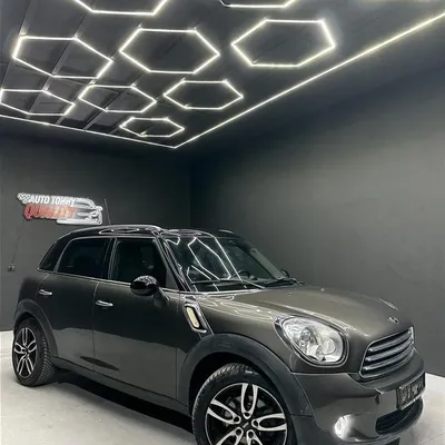 Mini Countryman 2012 në shitje